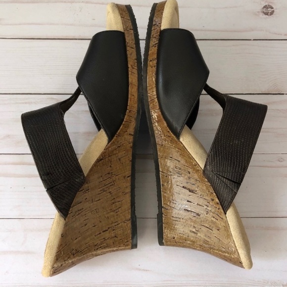 Rockport Leather Wedge Sandals - Picture 3 of 8